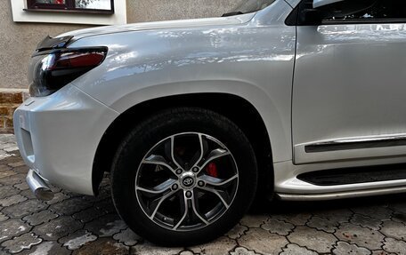Toyota Land Cruiser 200, 2014 год, 3 850 000 рублей, 8 фотография