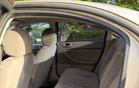 Dodge Stratus II, 2004 год, 270 000 рублей, 7 фотография