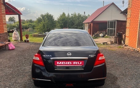Nissan Teana, 2011 год, 950 000 рублей, 4 фотография