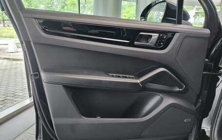 Porsche Cayenne III, 2019 год, 5 570 000 рублей, 8 фотография