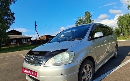 Toyota Ipsum II, 2002 год, 650 000 рублей, 15 фотография