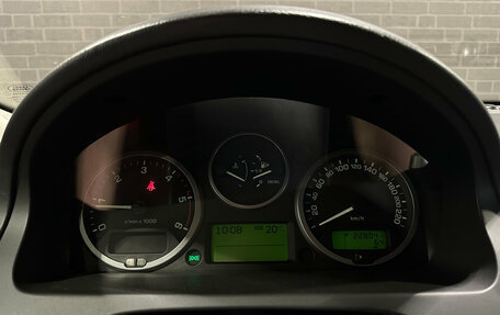 Land Rover Freelander II рестайлинг 2, 2011 год, 1 400 000 рублей, 20 фотография