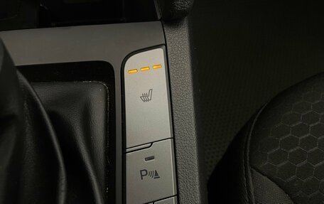 Hyundai Elantra VI рестайлинг, 2019 год, 1 725 000 рублей, 25 фотография