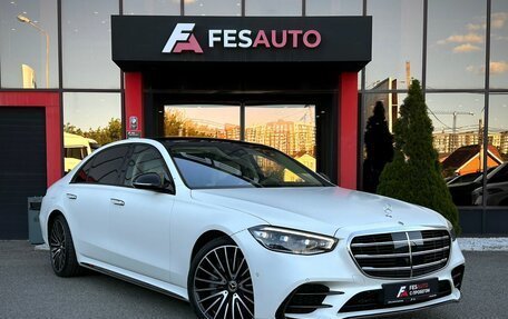 Mercedes-Benz S-Класс, 2022 год, 12 990 000 рублей, 3 фотография
