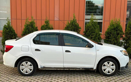 Renault Logan II, 2017 год, 430 000 рублей, 6 фотография