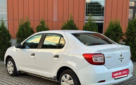 Renault Logan II, 2017 год, 430 000 рублей, 4 фотография