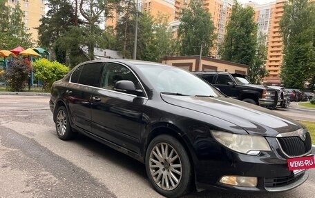 Skoda Superb III рестайлинг, 2010 год, 630 000 рублей, 2 фотография