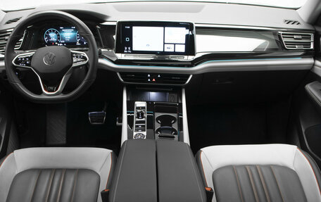 Volkswagen Teramont I, 2024 год, 5 950 000 рублей, 7 фотография