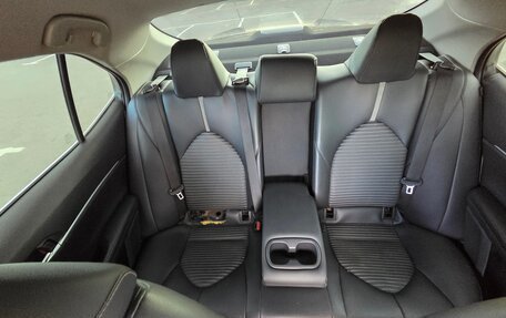 Toyota Camry, 2018 год, 1 600 000 рублей, 8 фотография