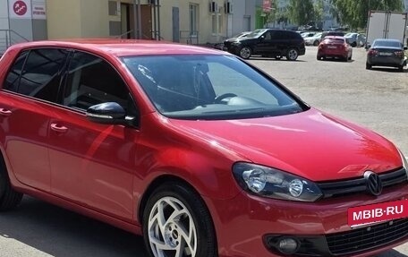 Volkswagen Golf VI, 2011 год, 750 000 рублей, 1 фотография