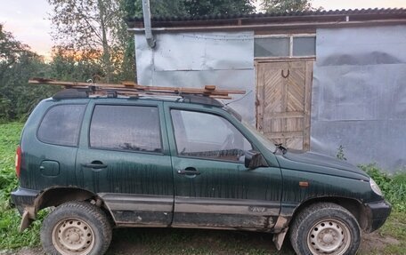 Chevrolet Niva I рестайлинг, 2003 год, 165 000 рублей, 1 фотография