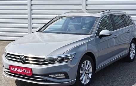 Volkswagen Passat B8 рестайлинг, 2023 год, 2 890 000 рублей, 1 фотография