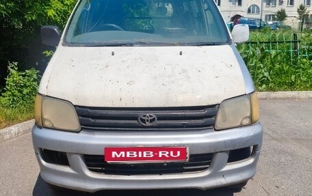 Toyota Town Ace III, 1998 год, 130 000 рублей, 1 фотография