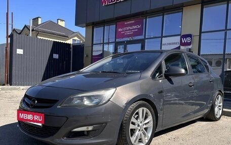 Opel Astra J, 2014 год, 510 000 рублей, 3 фотография