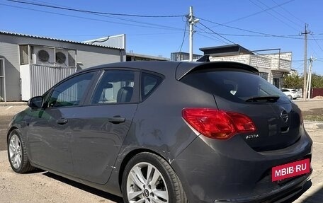 Opel Astra J, 2014 год, 510 000 рублей, 2 фотография