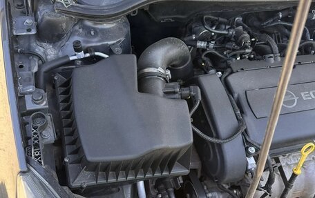 Opel Astra J, 2014 год, 510 000 рублей, 18 фотография
