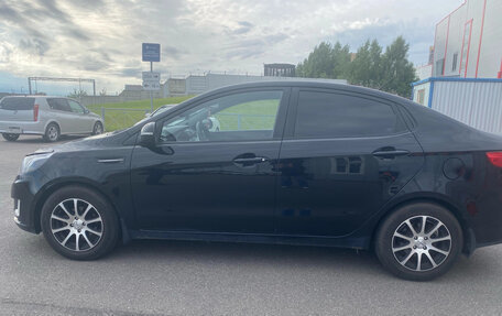 KIA Rio III рестайлинг, 2014 год, 1 000 000 рублей, 3 фотография