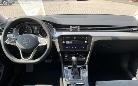 Volkswagen Passat B8 рестайлинг, 2022 год, 2 790 000 рублей, 5 фотография