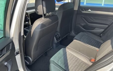 Volkswagen Passat B8 рестайлинг, 2022 год, 2 790 000 рублей, 7 фотография