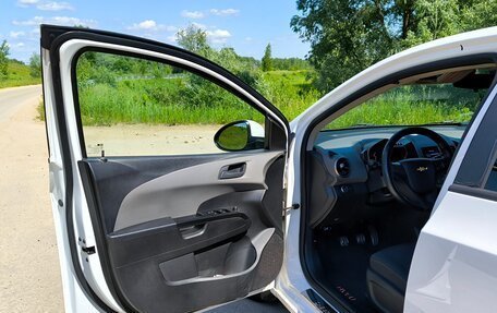 Chevrolet Aveo III, 2012 год, 649 000 рублей, 10 фотография