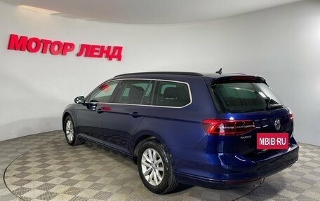 Volkswagen Passat B8 рестайлинг, 2018 год, 1 835 000 рублей, 6 фотография