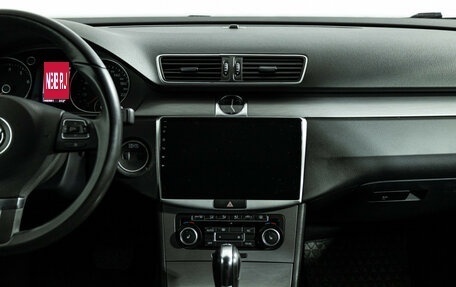Volkswagen Passat B7, 2011 год, 1 149 700 рублей, 15 фотография