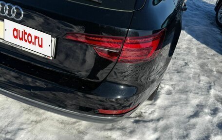 Audi A4, 2018 год, 1 600 000 рублей, 14 фотография