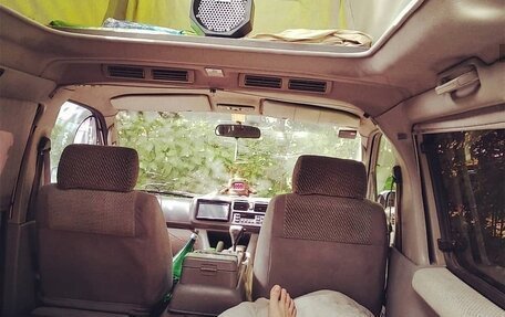 Mazda Bongo Friendee i рестайлинг, 1995 год, 220 000 рублей, 8 фотография