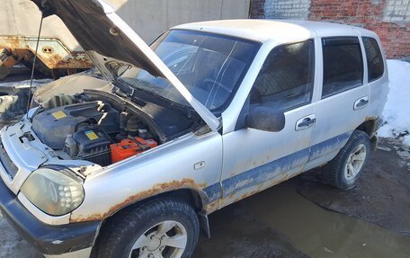 Chevrolet Niva I рестайлинг, 2003 год, 145 000 рублей, 4 фотография