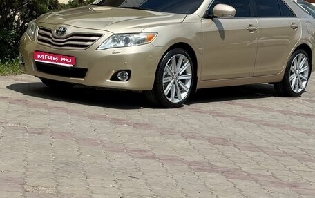 Toyota Camry, 2011 год, 1 250 000 рублей, 1 фотография