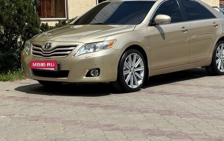 Toyota Camry, 2011 год, 1 250 000 рублей, 5 фотография
