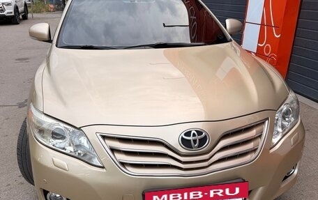 Toyota Camry, 2011 год, 1 250 000 рублей, 4 фотография