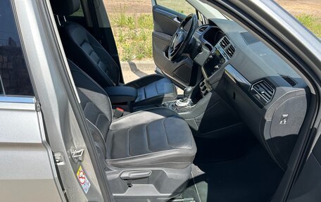 Volkswagen Tiguan II, 2019 год, 2 950 000 рублей, 12 фотография