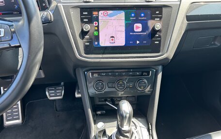 Volkswagen Tiguan II, 2019 год, 2 950 000 рублей, 16 фотография