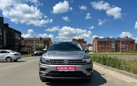 Volkswagen Tiguan II, 2019 год, 2 950 000 рублей, 8 фотография