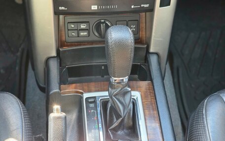 Toyota Land Cruiser Prado 150 рестайлинг 2, 2009 год, 2 650 000 рублей, 17 фотография