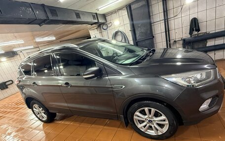 Ford Kuga III, 2017 год, 1 600 000 рублей, 2 фотография