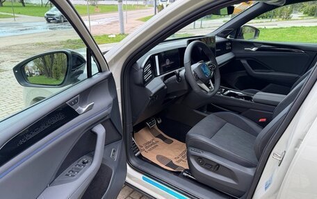 Volkswagen Tiguan, 2026 год, 4 847 000 рублей, 2 фотография
