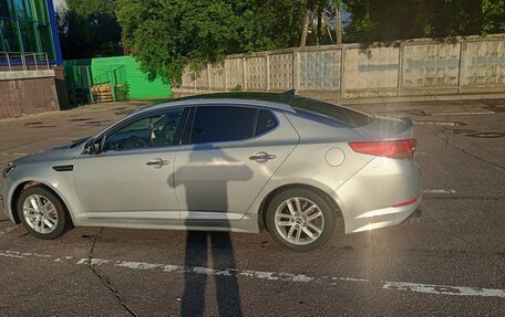 KIA K5 I рестайлинг, 2012 год, 1 150 000 рублей, 10 фотография