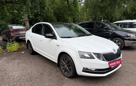 Skoda Octavia, 2019 год, 1 950 000 рублей, 2 фотография