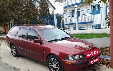 Volvo V40 I, 2002 год, 130 000 рублей, 2 фотография