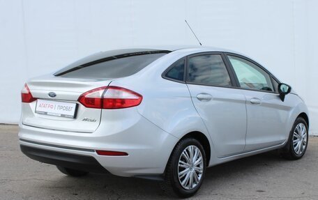 Ford Fiesta, 2015 год, 830 000 рублей, 7 фотография