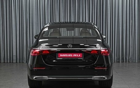 Mercedes-Benz E-Класс, 2024 год, 6 750 000 рублей, 4 фотография
