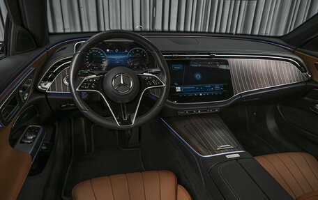 Mercedes-Benz E-Класс, 2024 год, 6 750 000 рублей, 12 фотография