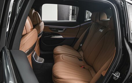 Mercedes-Benz E-Класс, 2024 год, 6 750 000 рублей, 15 фотография
