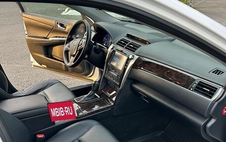 Toyota Camry, 2015 год, 1 850 000 рублей, 8 фотография