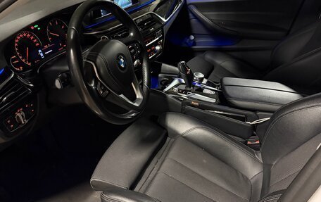 BMW 5 серия, 2019 год, 3 250 000 рублей, 9 фотография