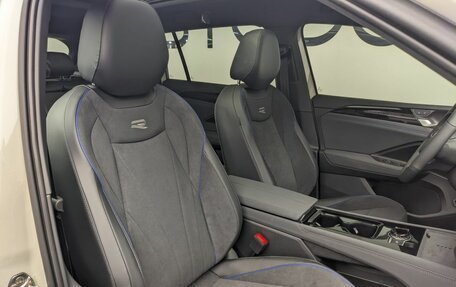 Volkswagen Tiguan, 2026 год, 4 990 000 рублей, 16 фотография
