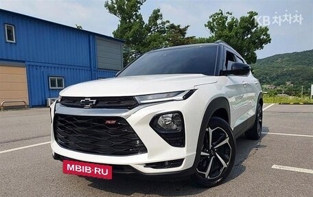 Chevrolet TrailBlazer, 2023 год, 1 825 000 рублей, 3 фотография