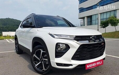 Chevrolet TrailBlazer, 2023 год, 1 825 000 рублей, 2 фотография